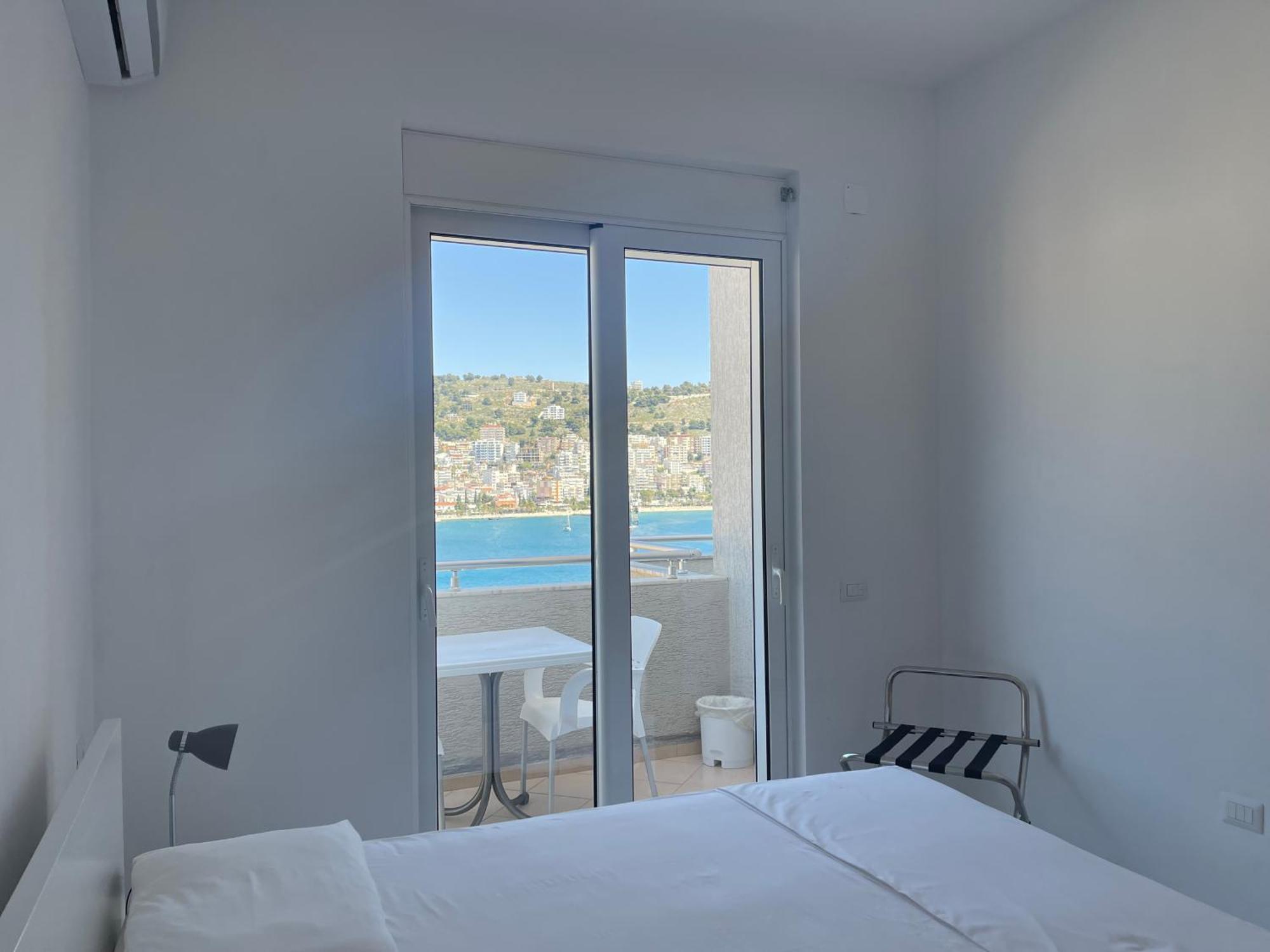 Kristina Bellavista Rooms Sarandë Eksteriør billede